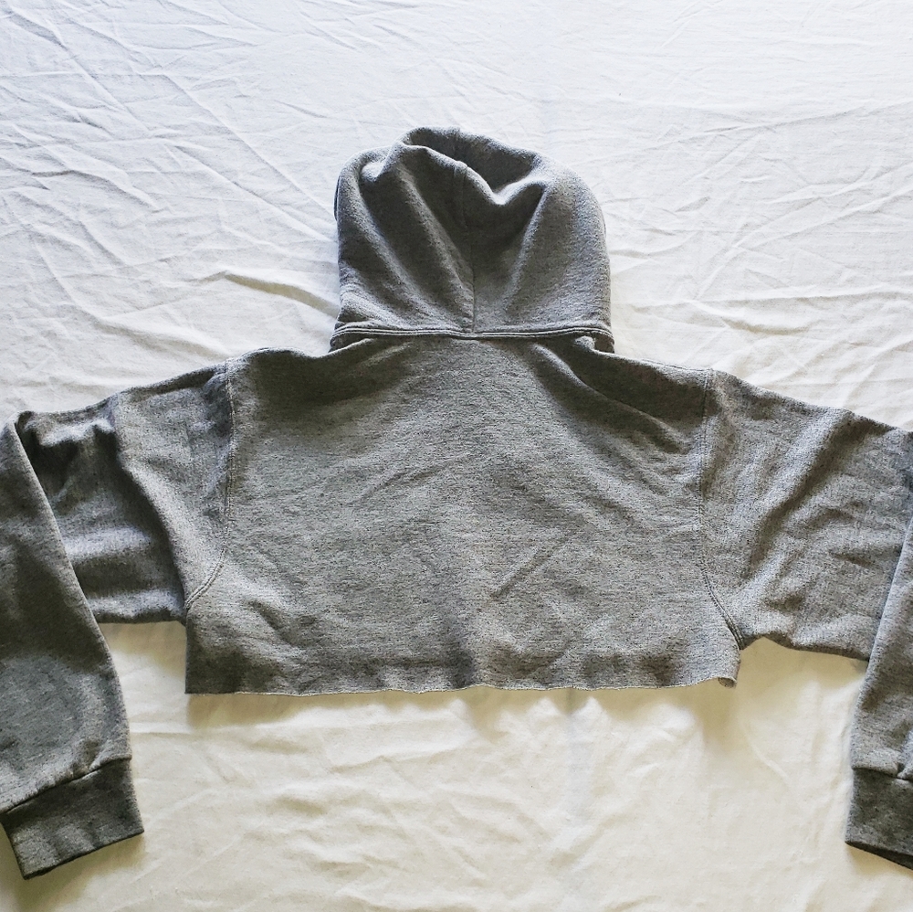 ‼SOLD‼ VTG Screen Printing Skull Cropped Hoodie - Picture 7 of 8